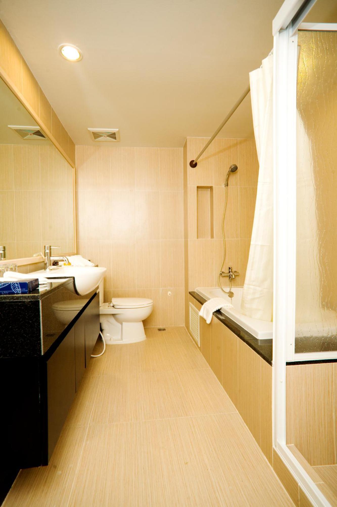 Olive Hotel & Residence Bangkok Sukhumvit 101 Екстериор снимка