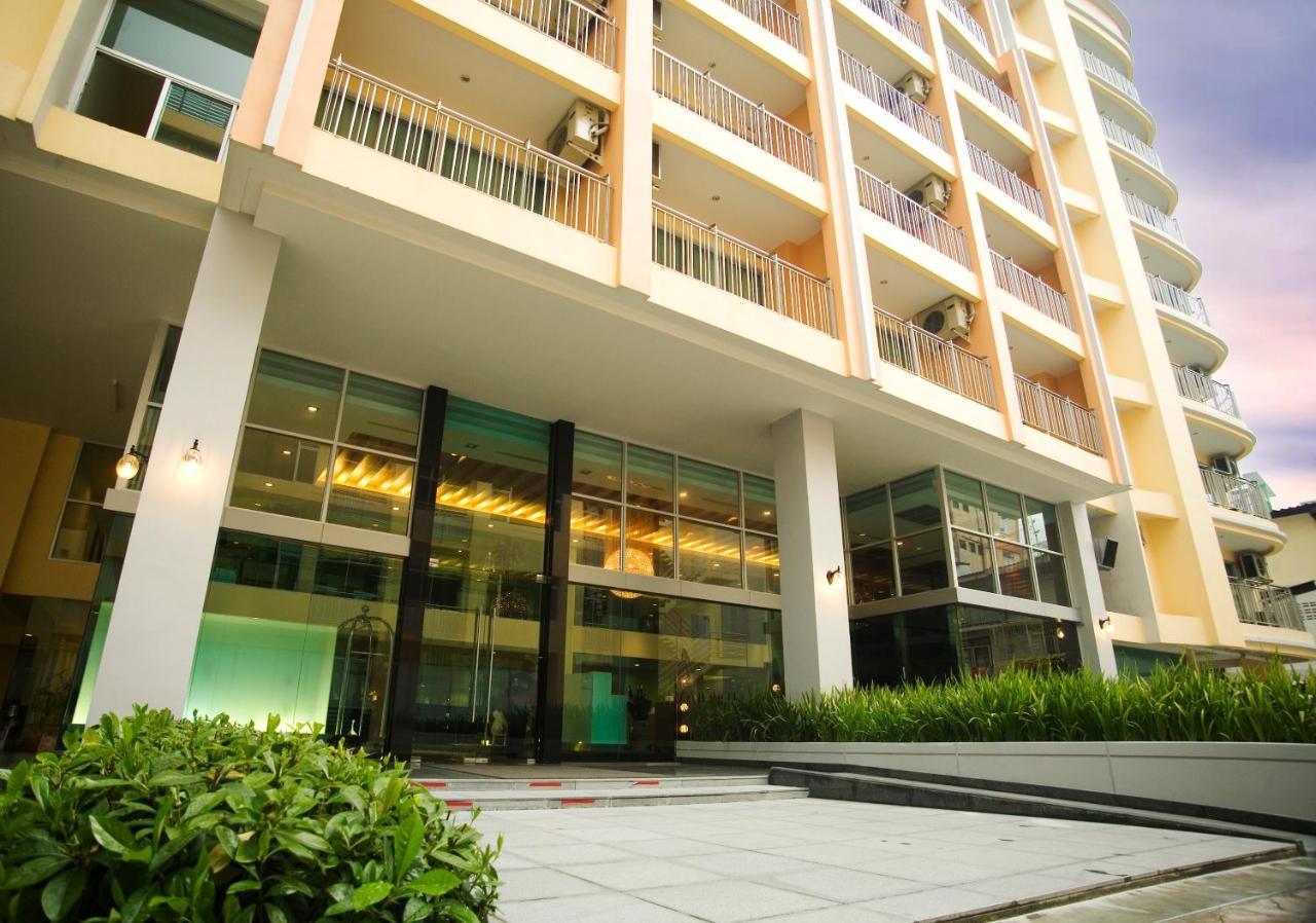 Olive Hotel & Residence Bangkok Sukhumvit 101 Екстериор снимка