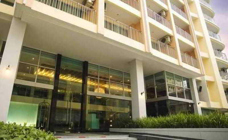 Olive Hotel & Residence Bangkok Sukhumvit 101 Екстериор снимка